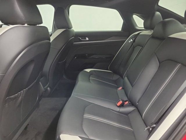 Used 2025 Kia K5 GT-Line AWD/4WD image 12