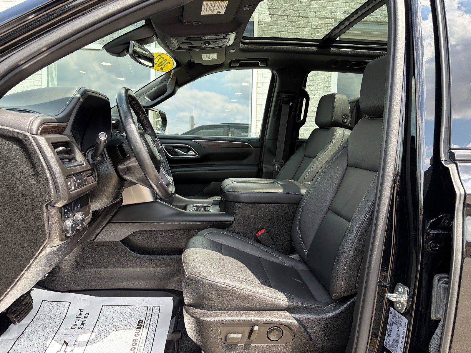 Used 2021 Chevrolet Tahoe Z71 w/ Rear Media and Nav Package AWD/4WD image 8