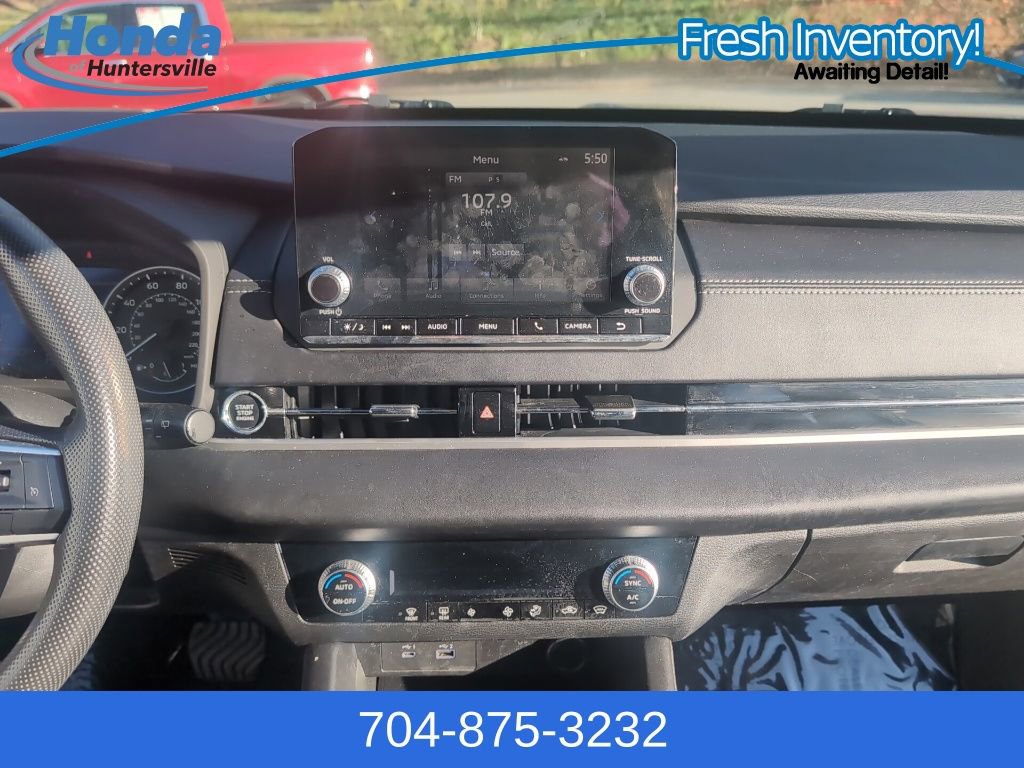 Used 2022 Mitsubishi Outlander ES image 17