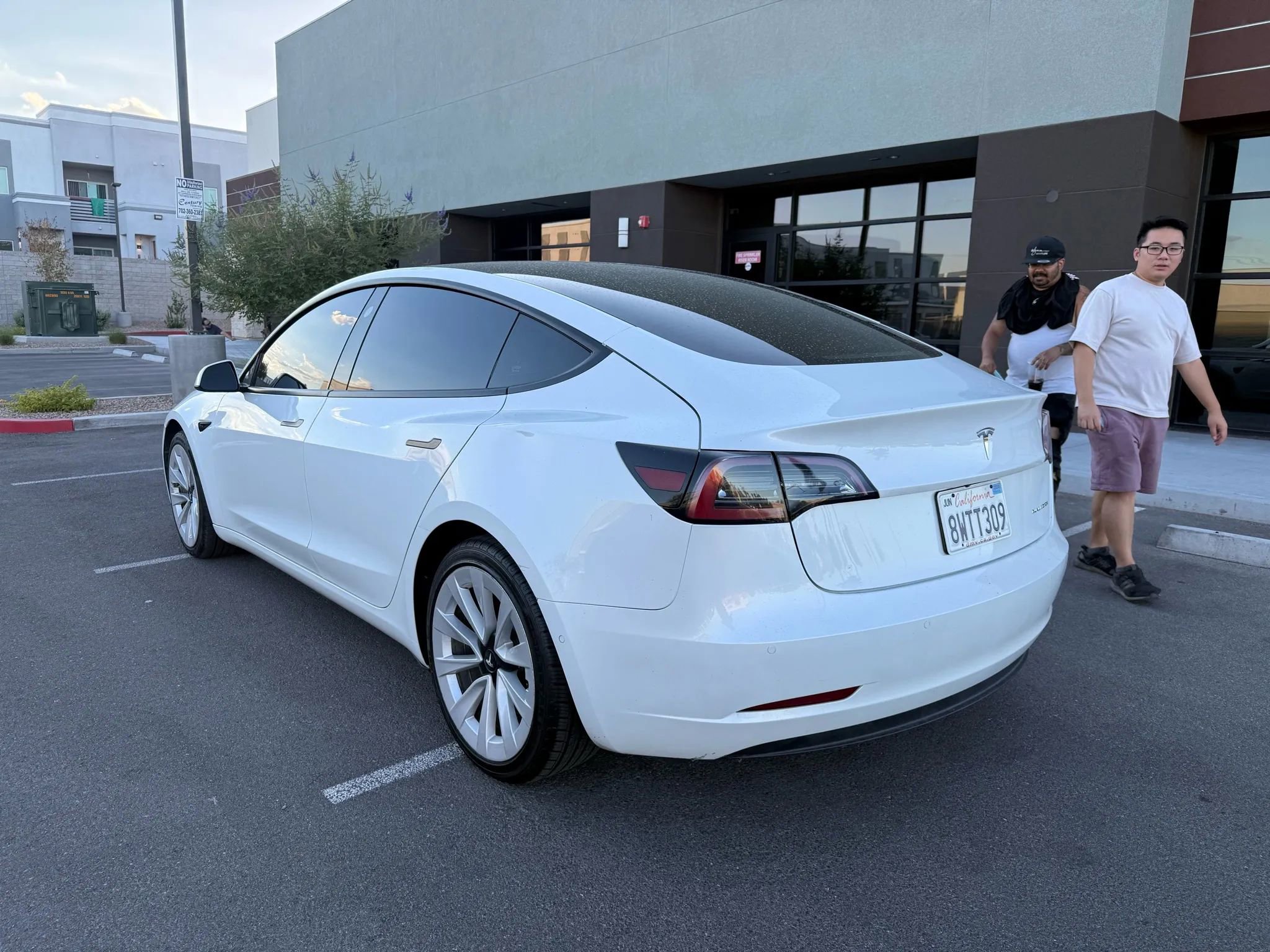 Used 2021 Tesla Model 3 Long Range image 6