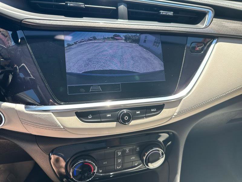 Used 2023 Buick Encore GX Preferred w/ Cold Weather Comfort Package FWD image 16