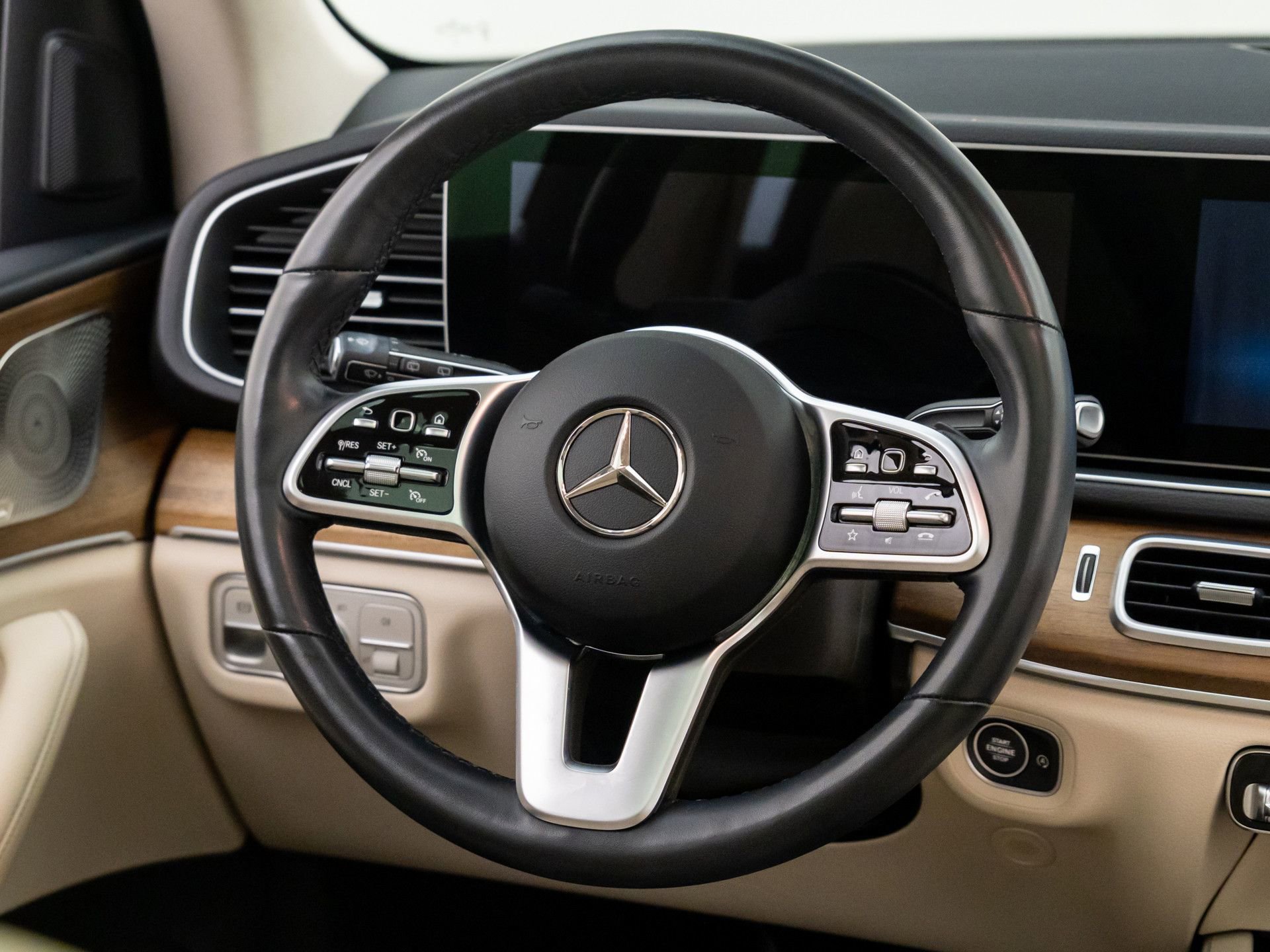 Used 2023 Mercedes-Benz GLE 350 4MATIC image 12