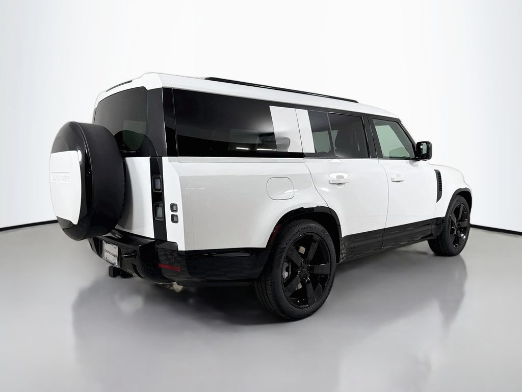 New 2026 Land Rover Defender 130 X-Dynamic SE AWD/4WD image 5