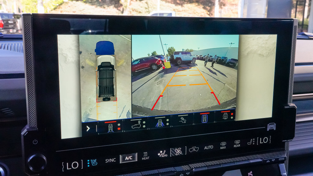 Used 2025 GMC Hummer EV 2X w/ Extreme Off-Road Package AWD/4WD image 43