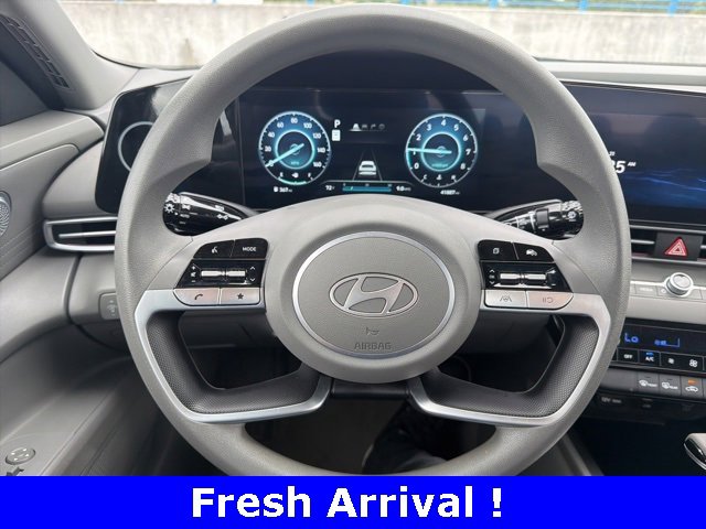 Used 2024 Hyundai Elantra SEL image 5