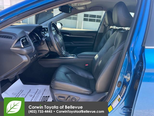 Used 2019 Toyota Camry XSE FWD image 17