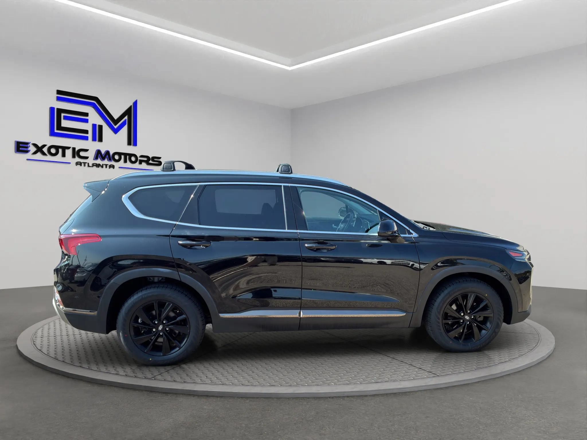 Used 2019 Hyundai Santa Fe SEL w/ Cargo Package AWD/4WD image 6