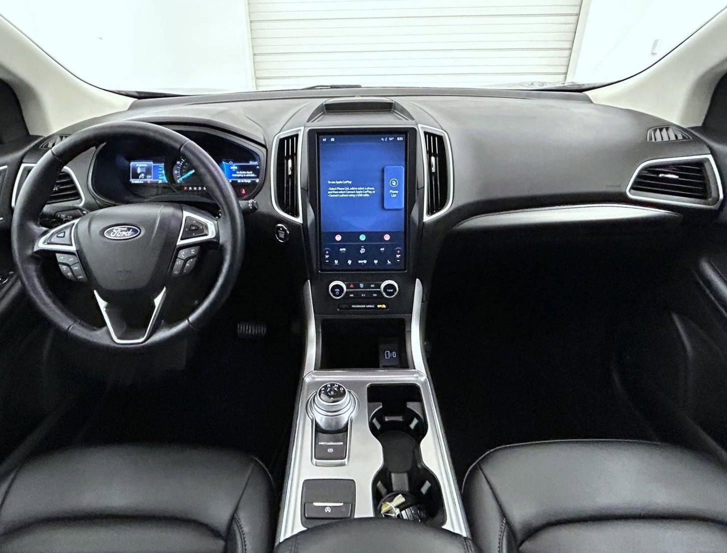 Used 2022 Ford Edge SEL w/ Convenience Package image 13