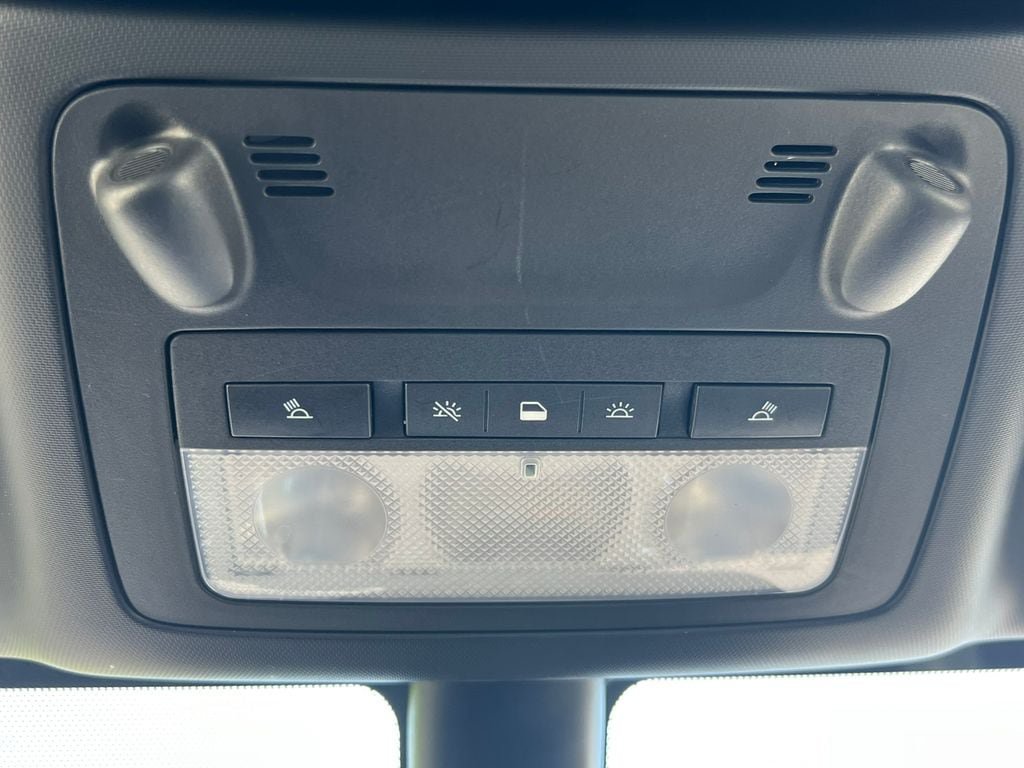 Used 2016 Buick Cascada Premium FWD image 30