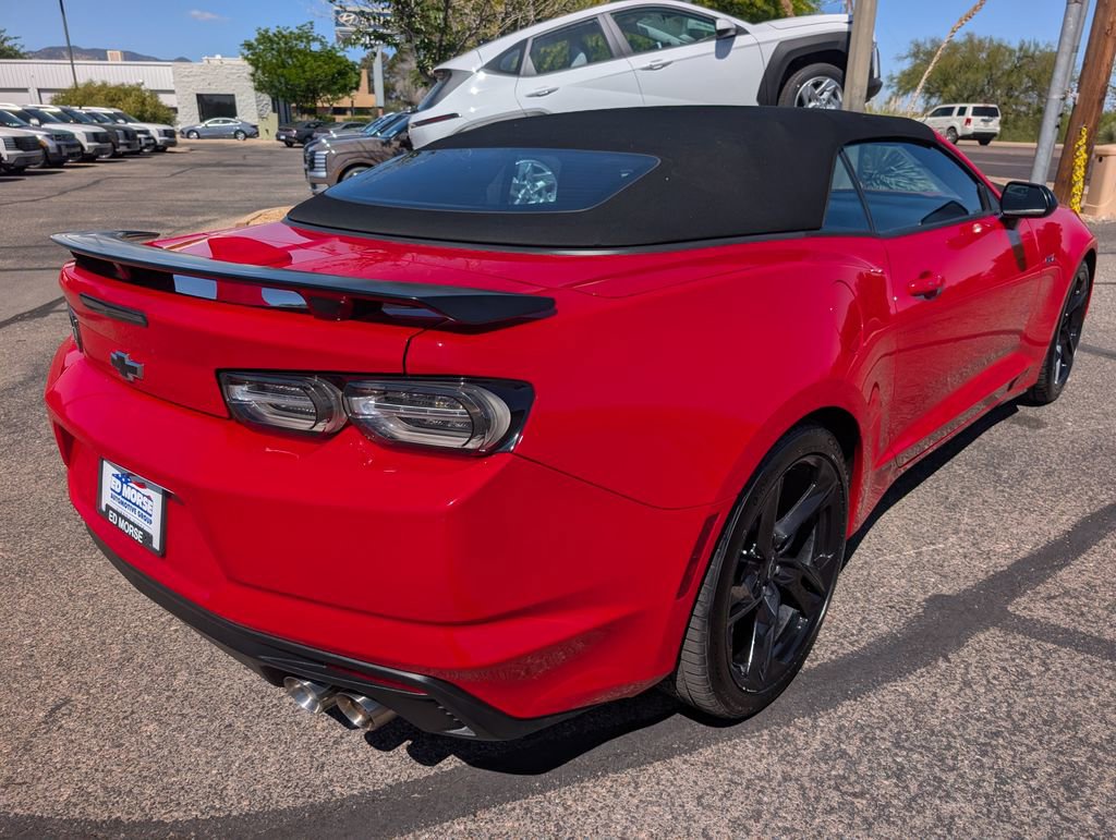 Used 2024 Chevrolet Camaro LT w/ RS Package RWD image 7