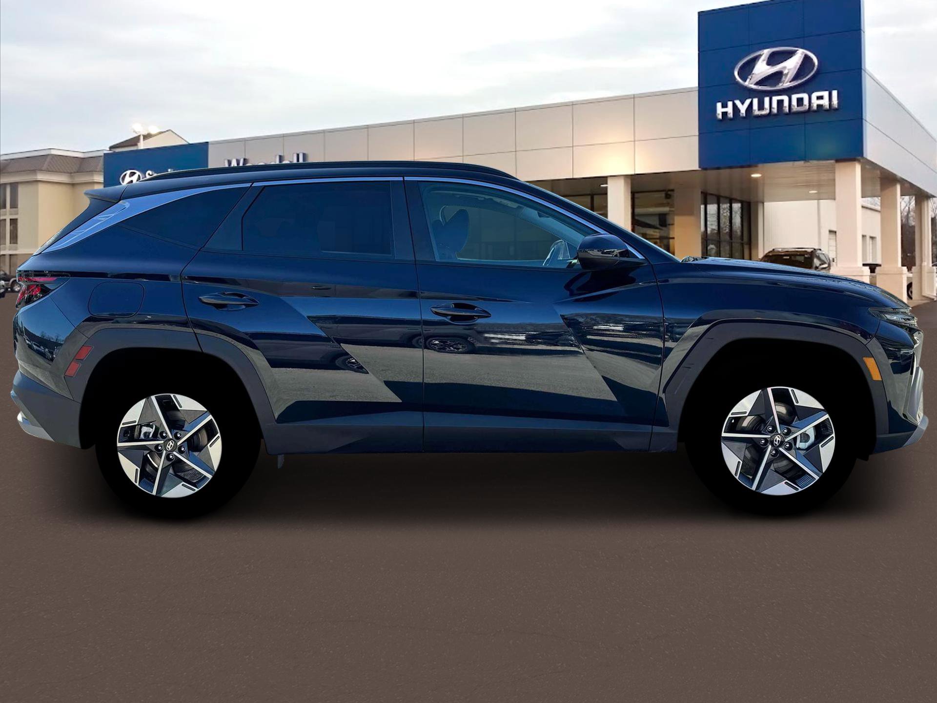 New 2025 Hyundai Tucson SEL image 9