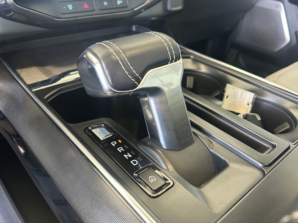 Used 2023 Ford F150 Lightning Platinum image 15