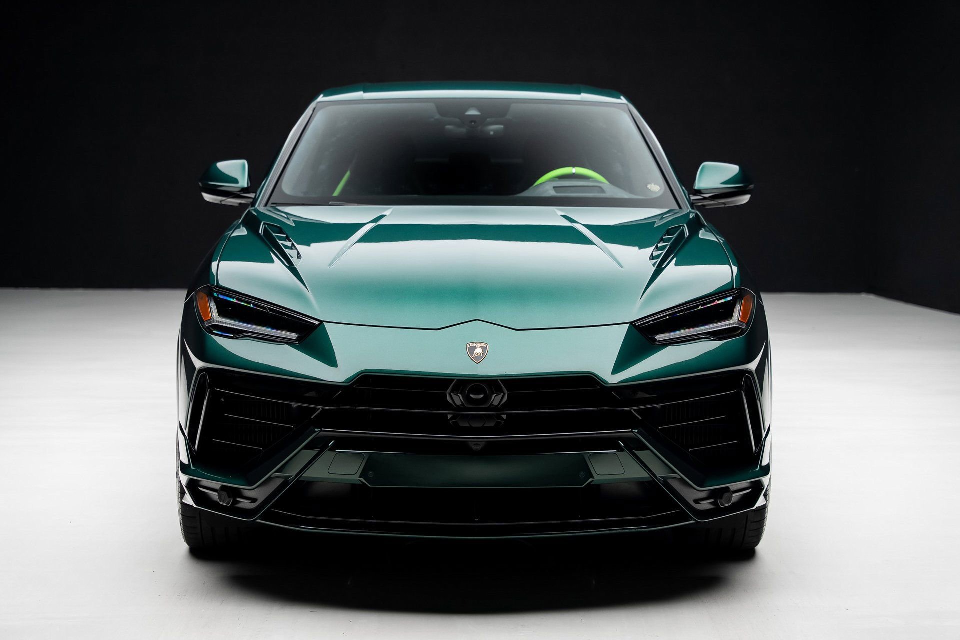 Used 2024 Lamborghini Urus S AWD/4WD image 6