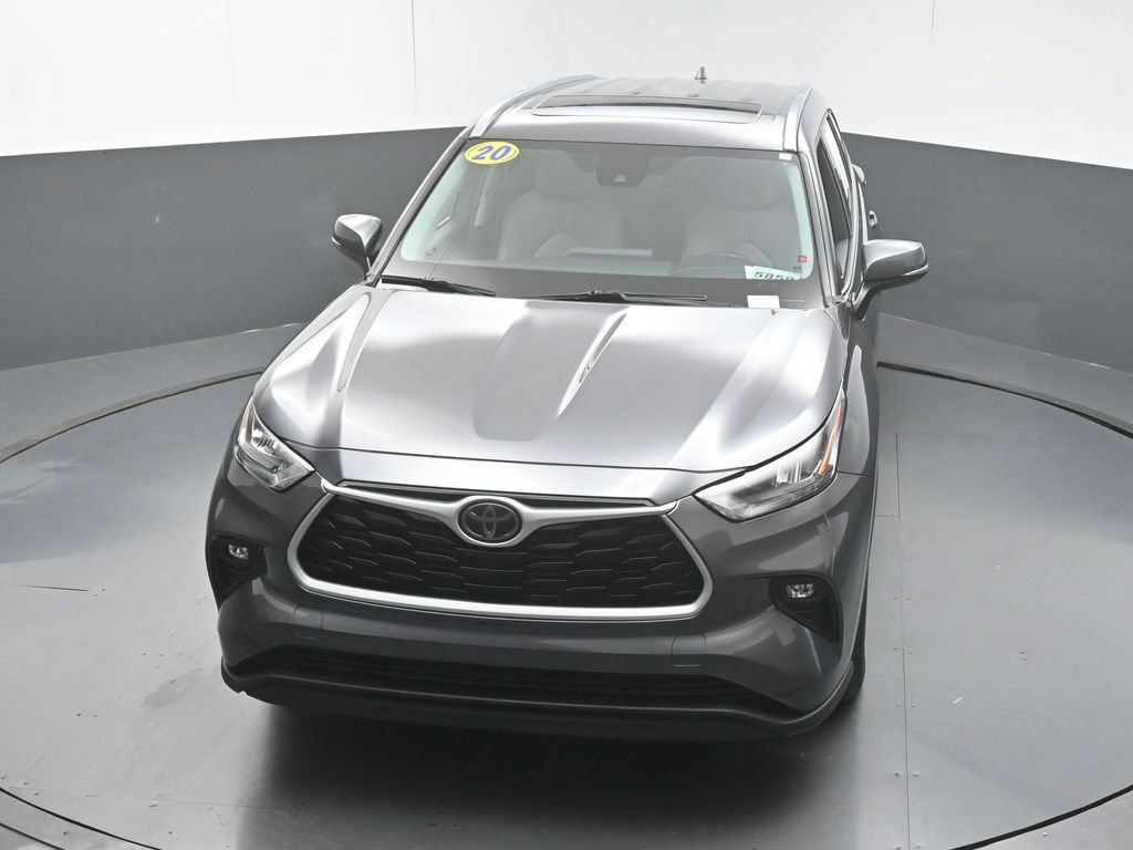 Used 2020 Toyota Highlander XLE FWD image 43