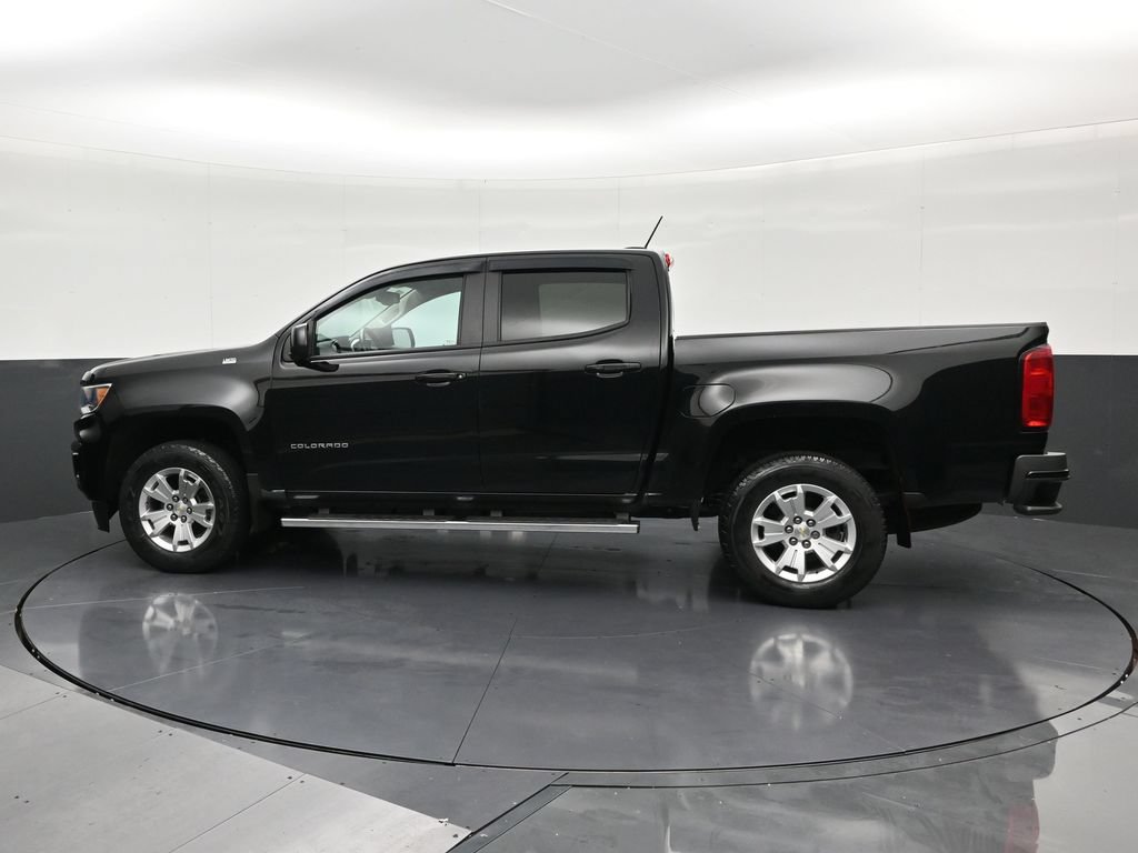 Used 2022 Chevrolet Colorado LT RWD image 2