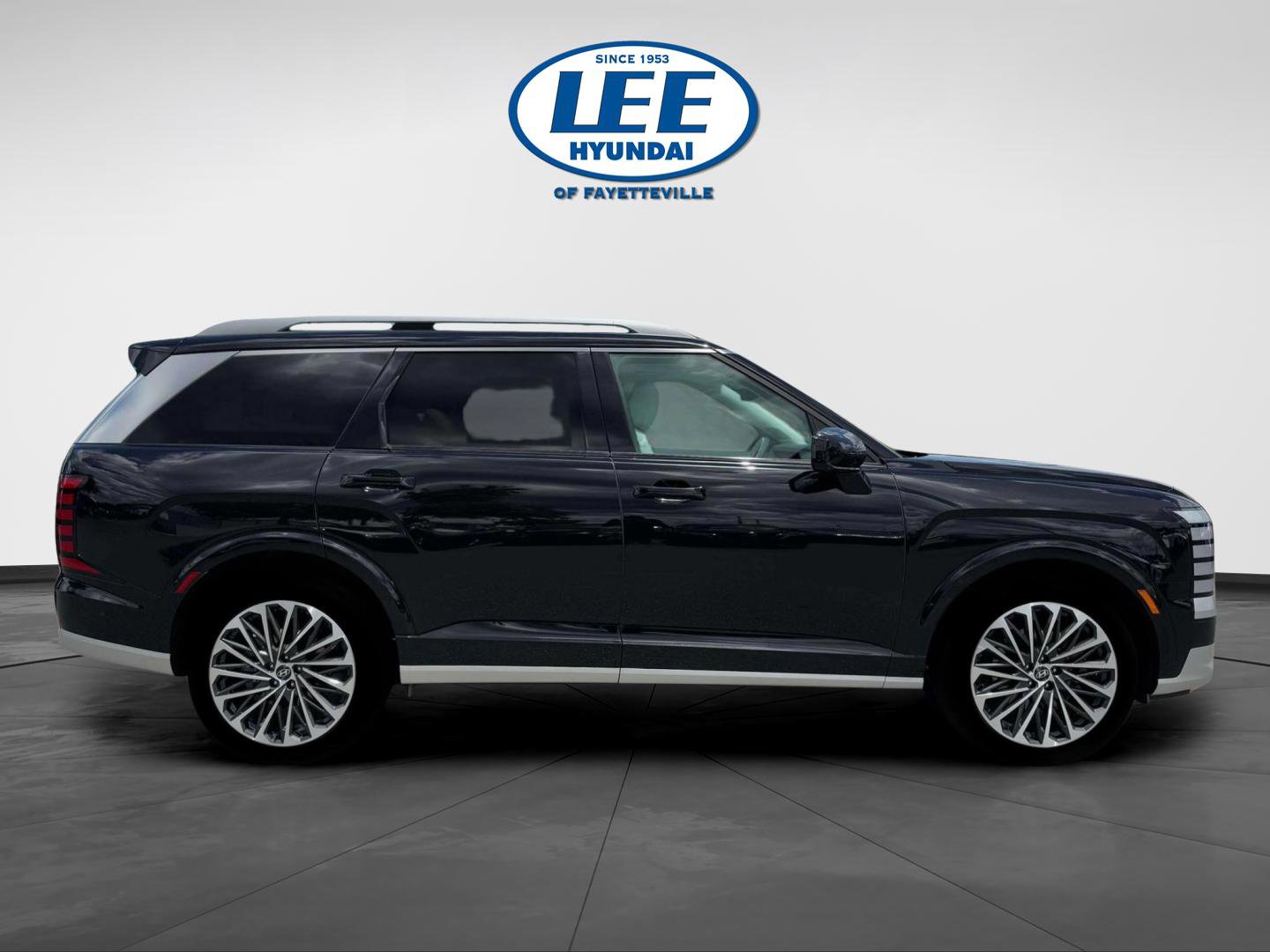 New 2026 Hyundai Palisade Calligraphy image 2