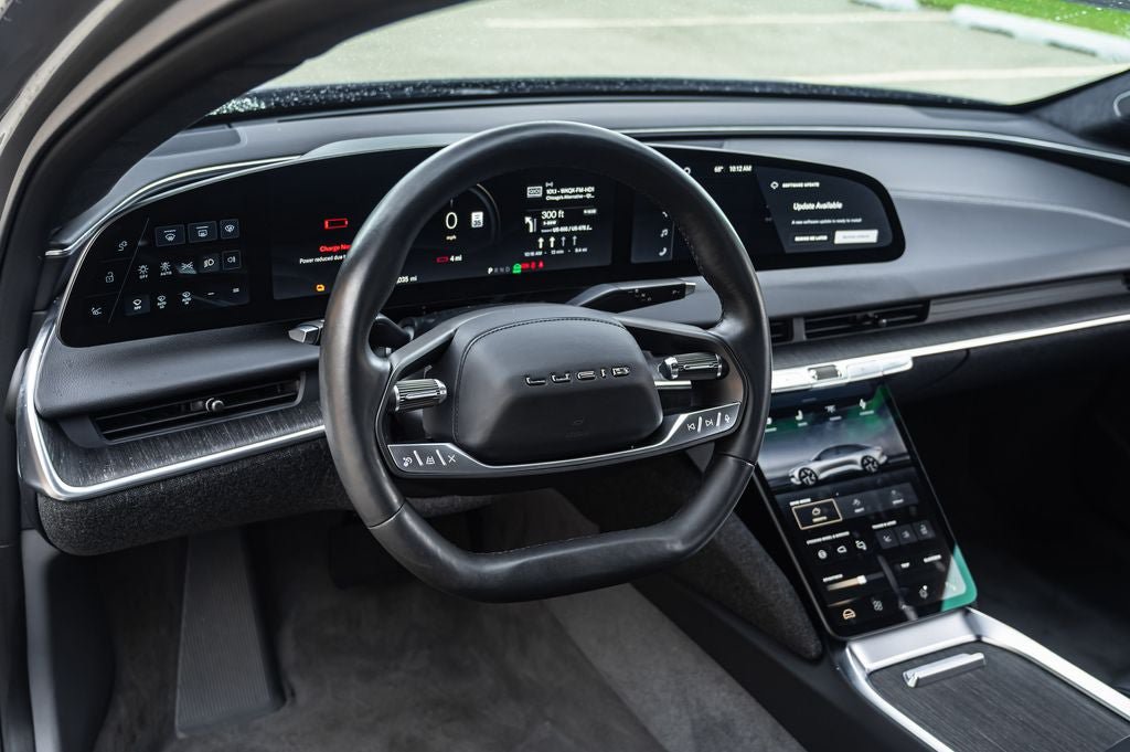Used 2025 Lucid Air Touring AWD/4WD image 21