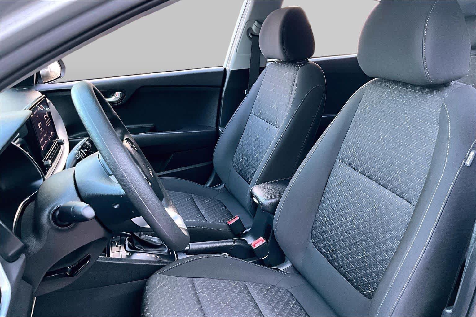 Used 2023 Kia Rio S w/ Technology Package FWD image 8
