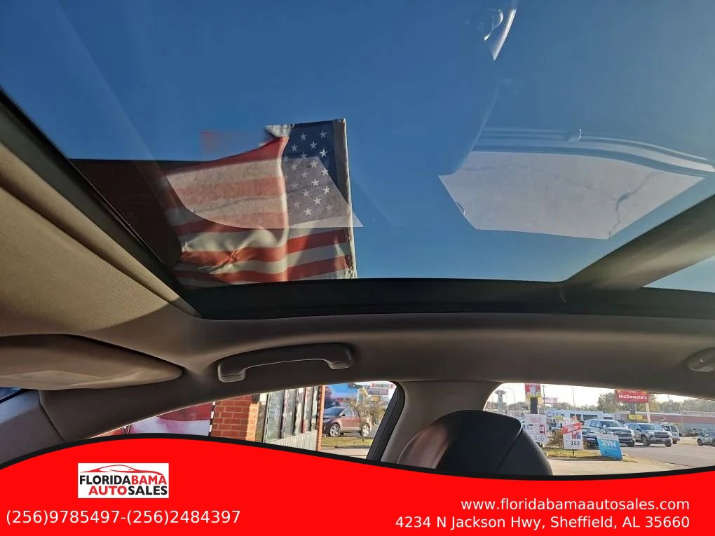 Used 2015 Hyundai Genesis 3.8 w/ Option Group 03 image 14