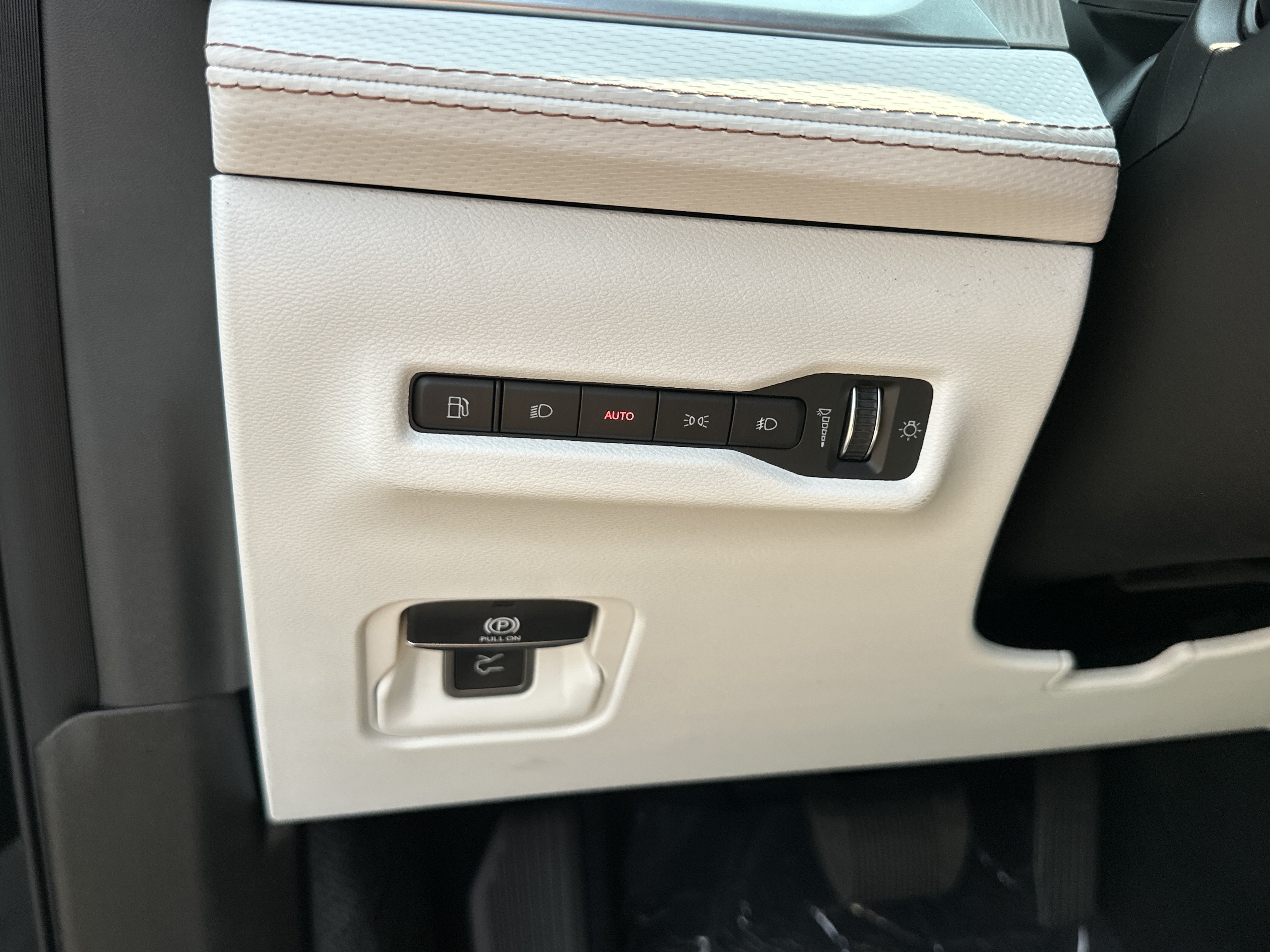 New 2026 Jeep Cherokee Limited AWD/4WD image 10