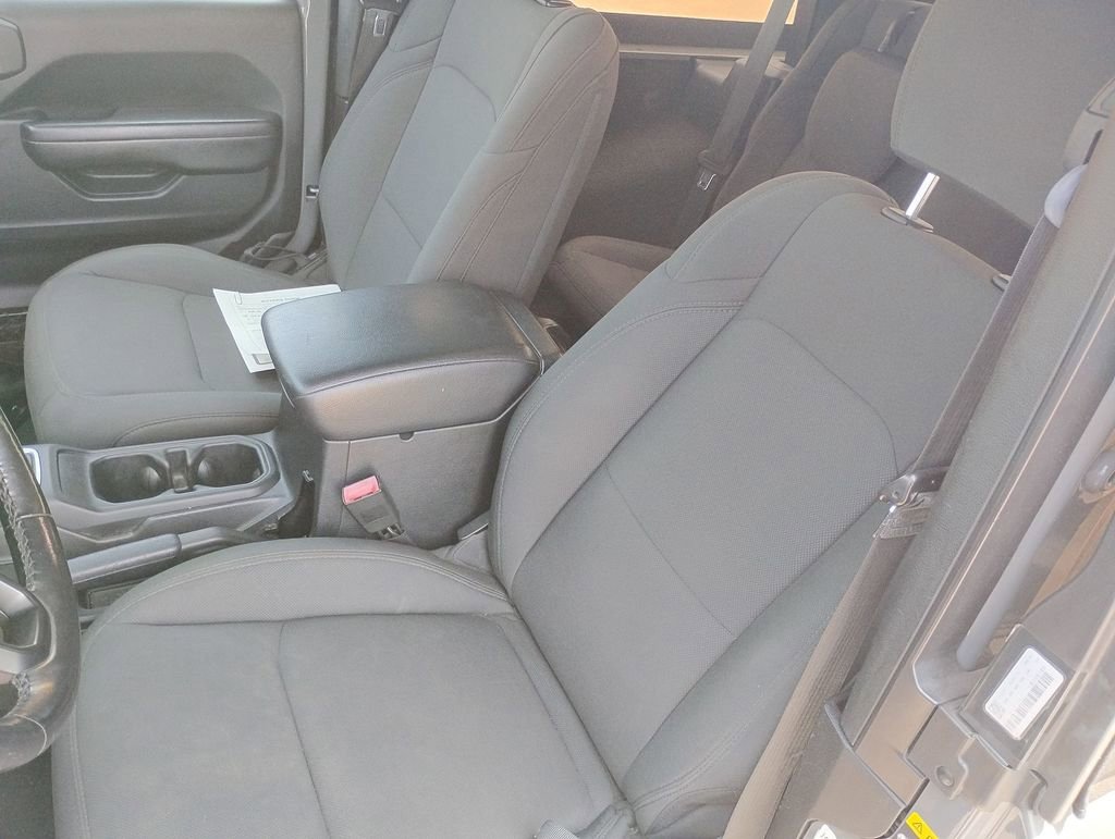 Used 2020 Jeep Wrangler Sport AWD/4WD image 13