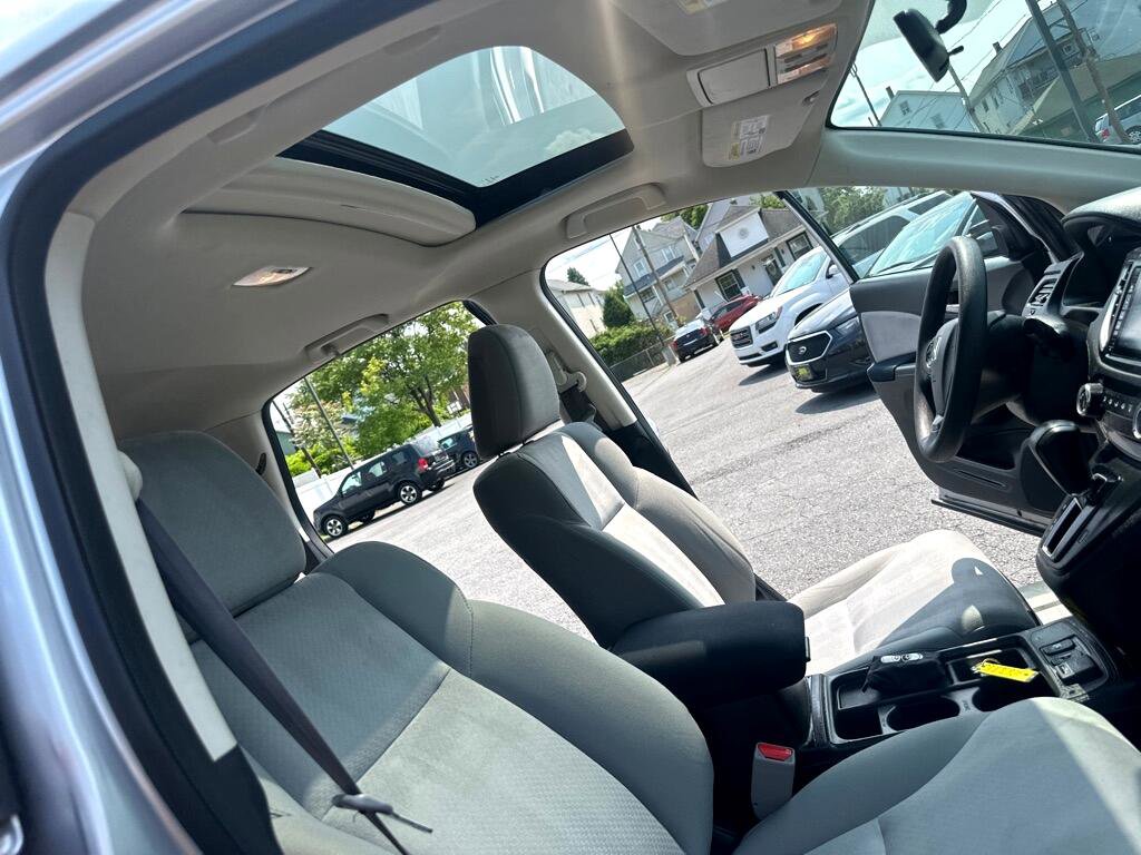 Used 2015 Honda CR-V EX image 40