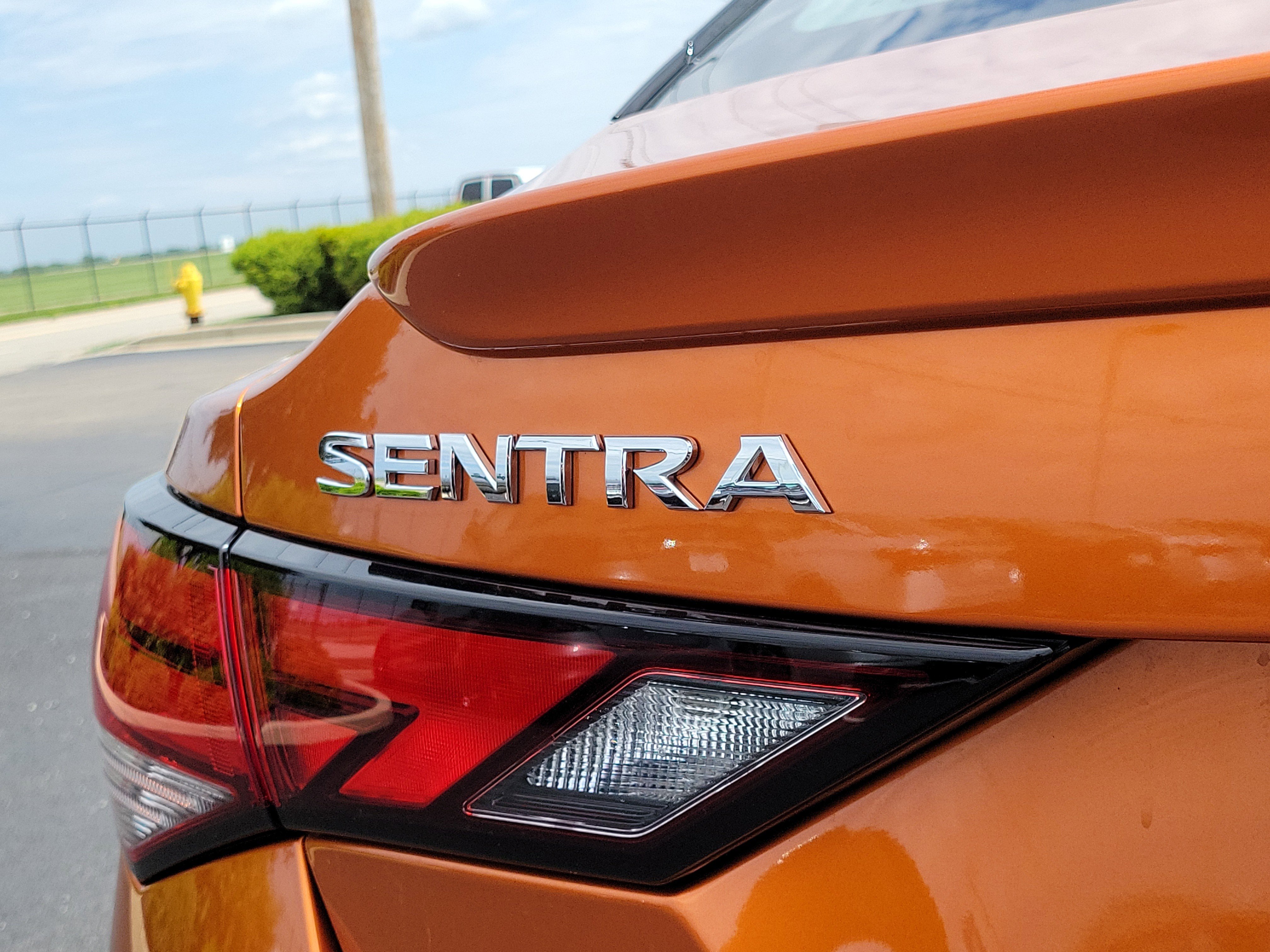 Certified 2025 Nissan Sentra SR w/ SR Premium Package FWD image 6