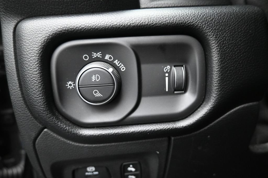 Used 2020 RAM 1500 Rebel w/ Rebel Level 2 Equipment Group AWD/4WD image 12