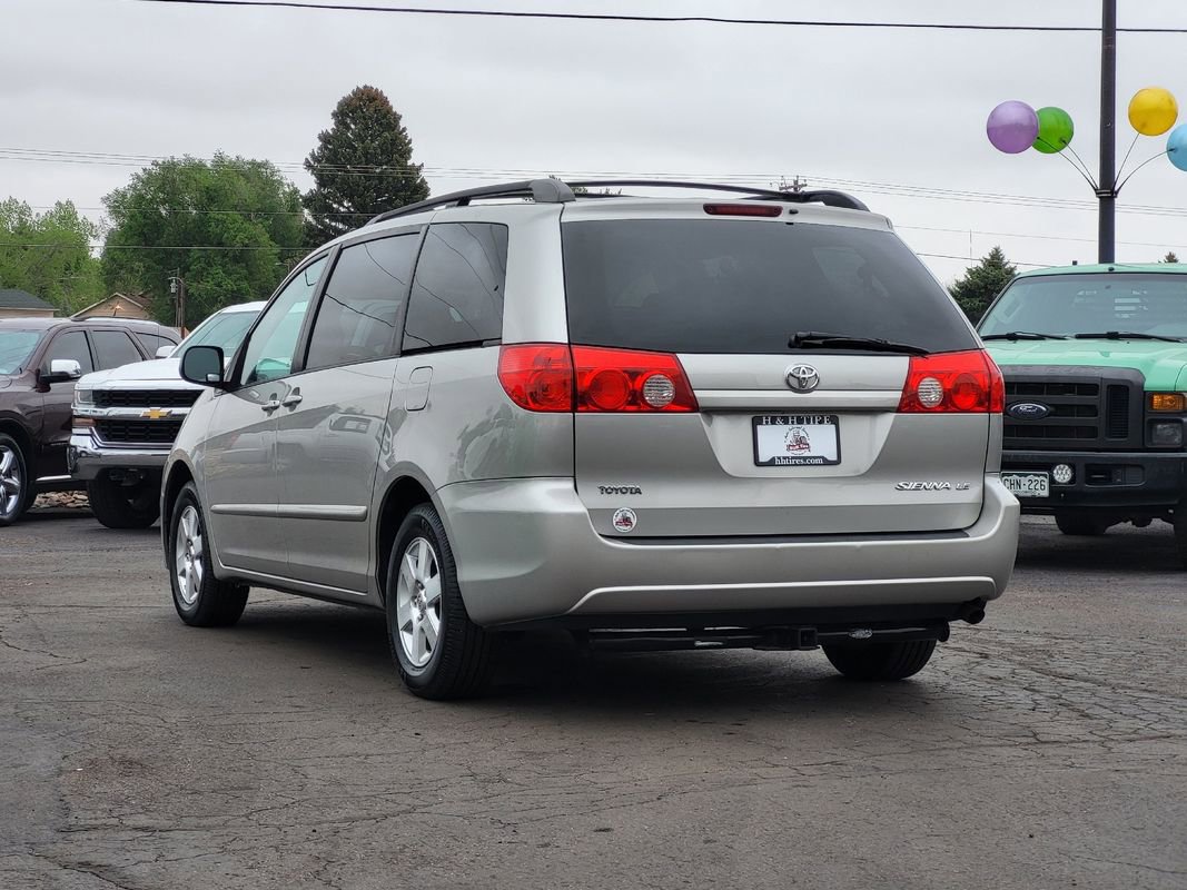 Used 2008 Toyota Sienna LE FWD image 11