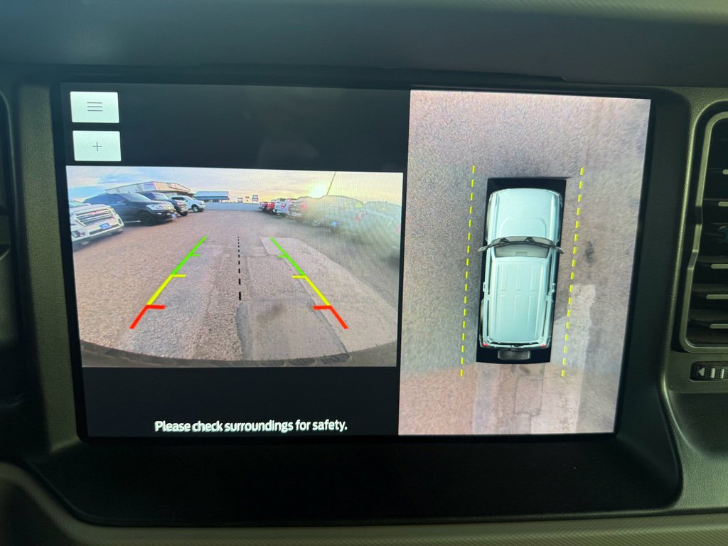 Used 2023 Ford Bronco Wildtrak image 16