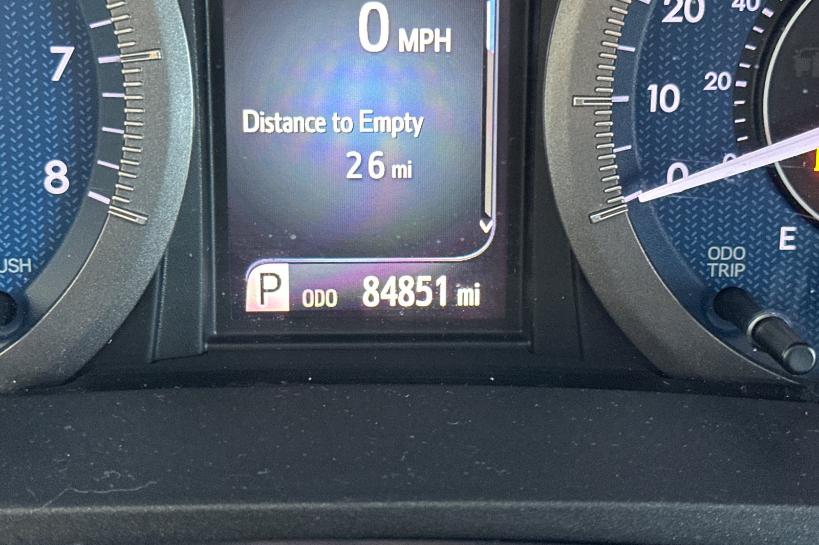 Certified 2018 Toyota Sienna LE FWD image 25