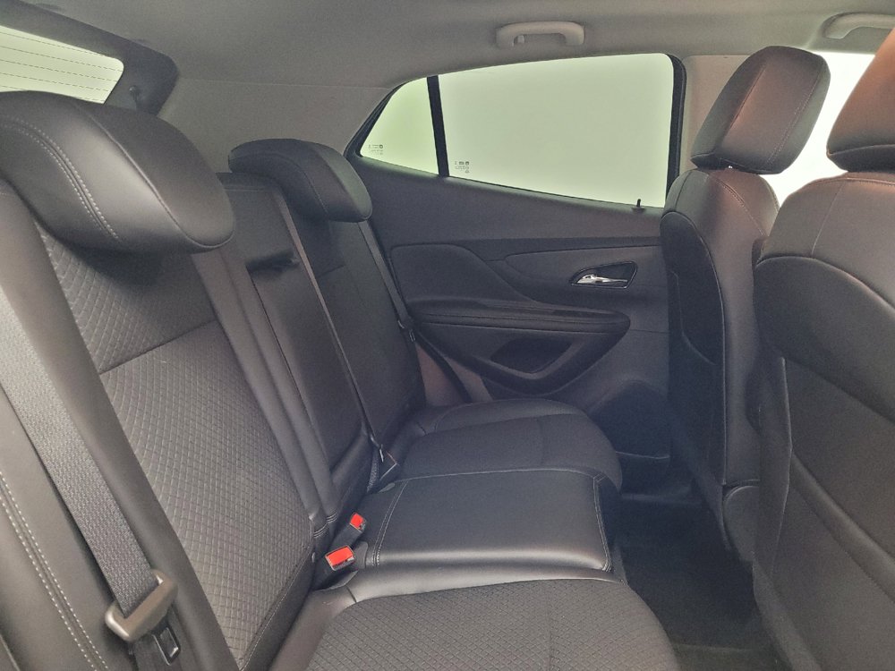 Used 2022 Buick Encore Preferred w/ Safety Package AWD/4WD image 19