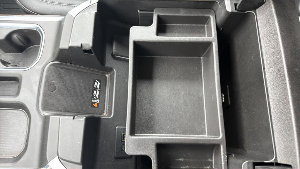 Used 2024 GMC Sierra 1500 SLT w/ SLT Premium Plus Package AWD/4WD image 24