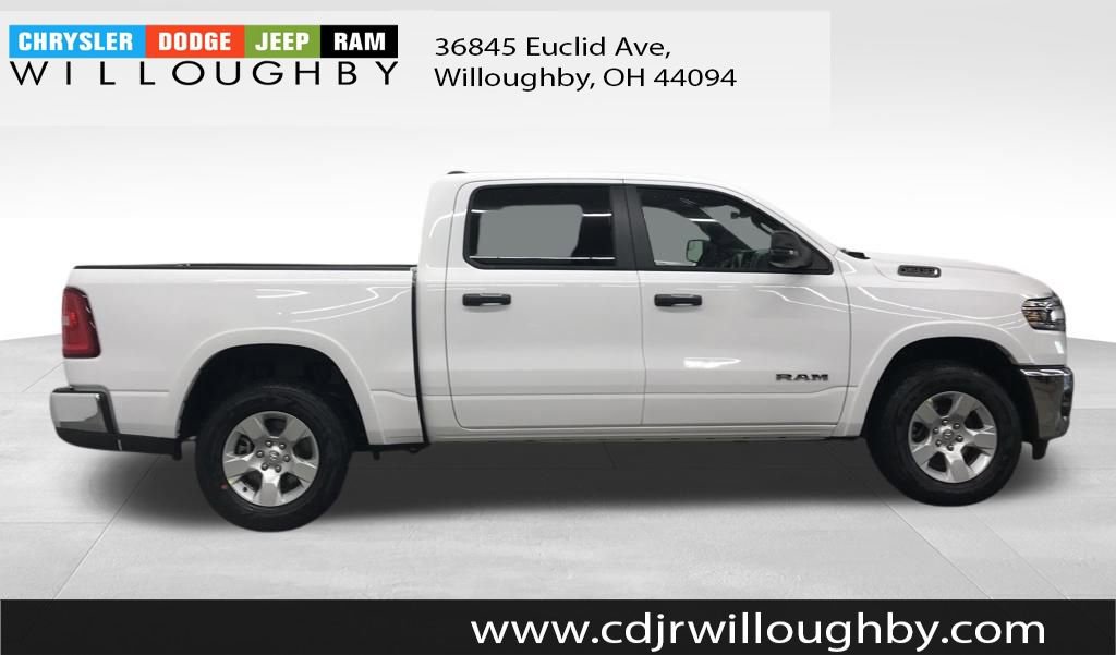 New 2026 RAM 1500 4x4 Crew Cab image 4