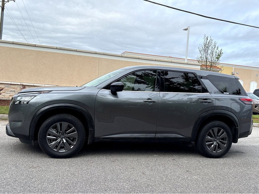Certified 2024 Nissan Pathfinder S image 26
