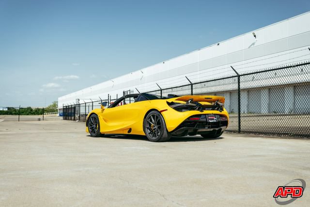 Used 2020 McLaren 720S Performance RWD image 26