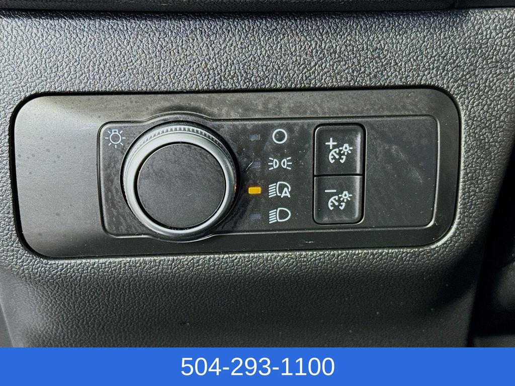 Used 2020 Ford Escape SE FWD image 12