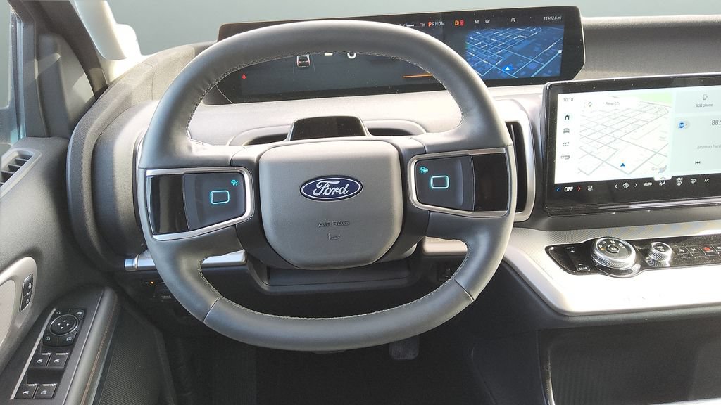 Used 2025 Ford Expedition Active AWD/4WD image 10