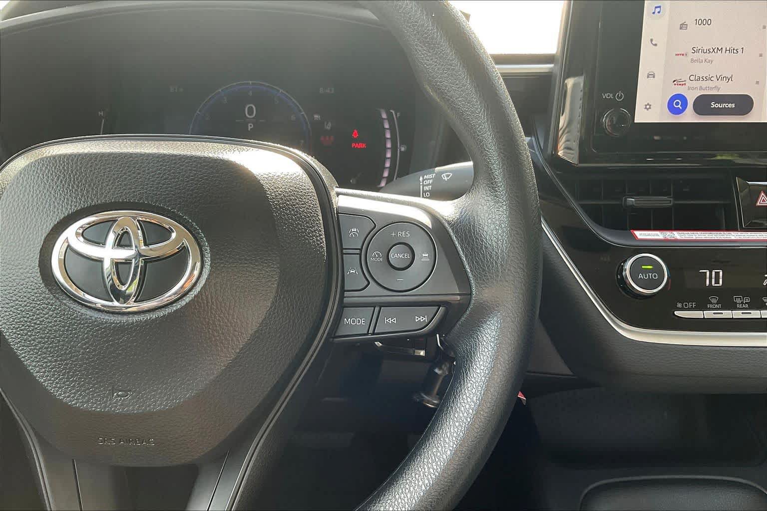 Used 2026 Toyota Corolla LE FWD image 24