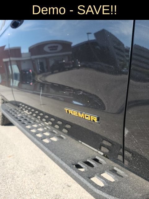 New 2025 Ford Expedition Tremor AWD/4WD image 10
