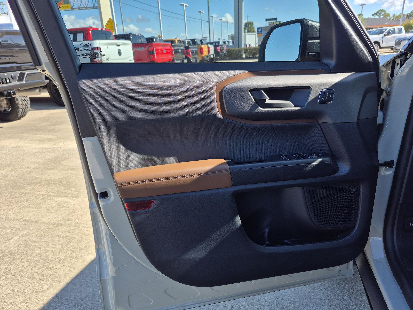 New 2025 Ford Bronco Sport Outer Banks w/ Outer Banks Tech Package+ AWD/4WD image 13