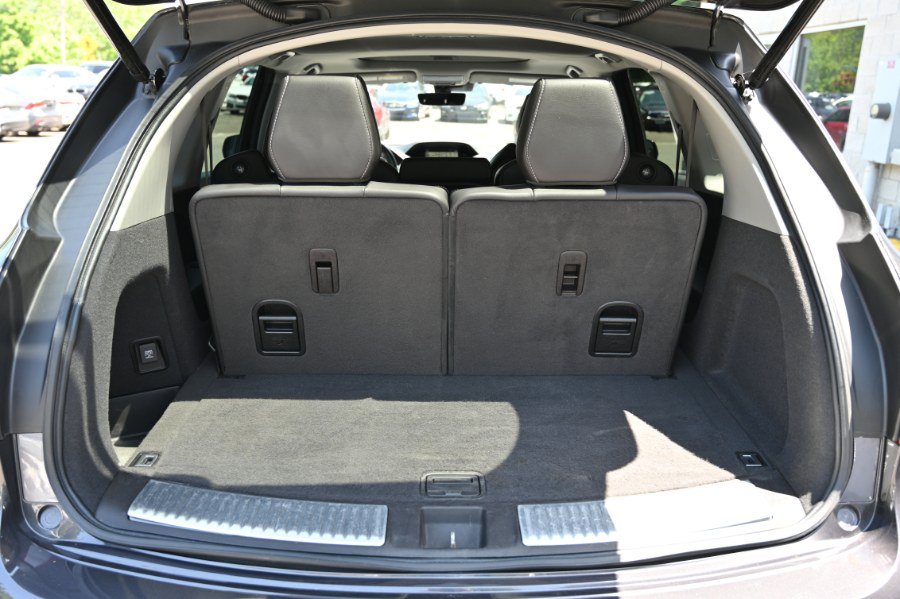 Used 2020 Acura MDX w/ Technology Package AWD/4WD image 22
