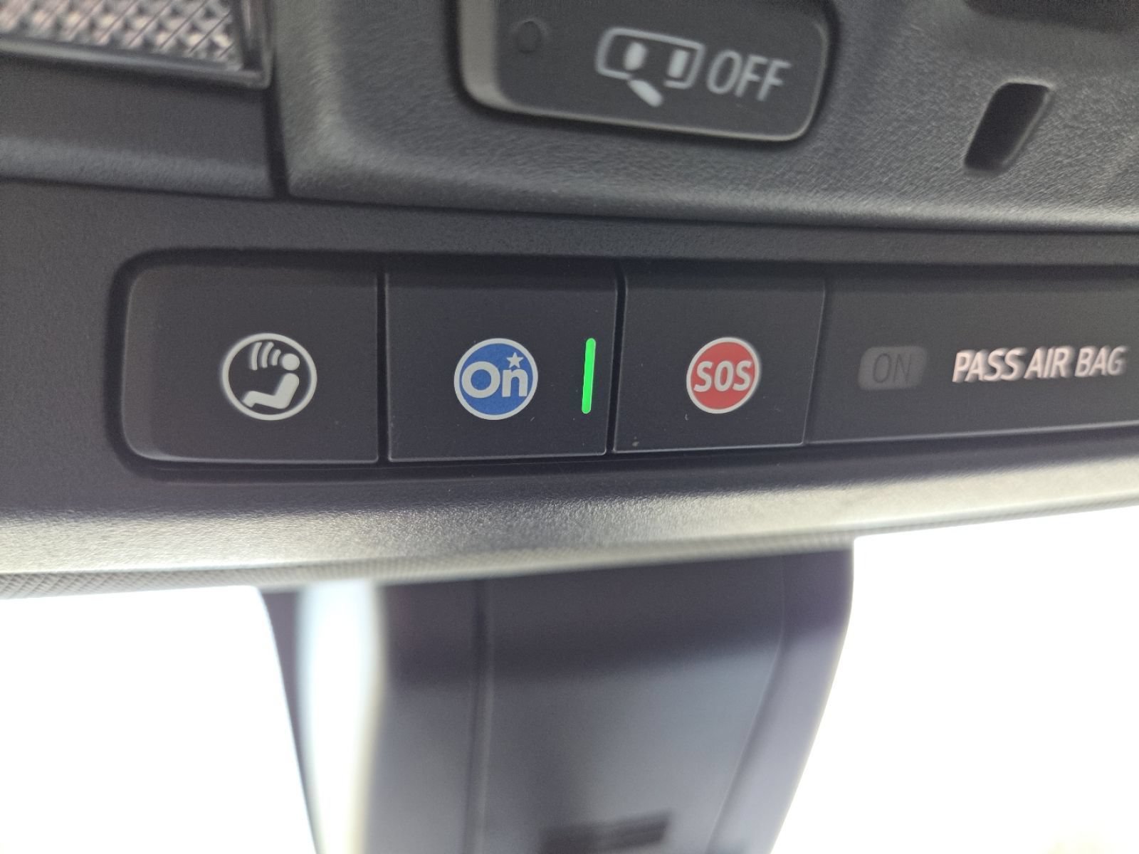 Used 2020 Chevrolet Silverado 2500 High Country w/ Technology Package AWD/4WD image 35