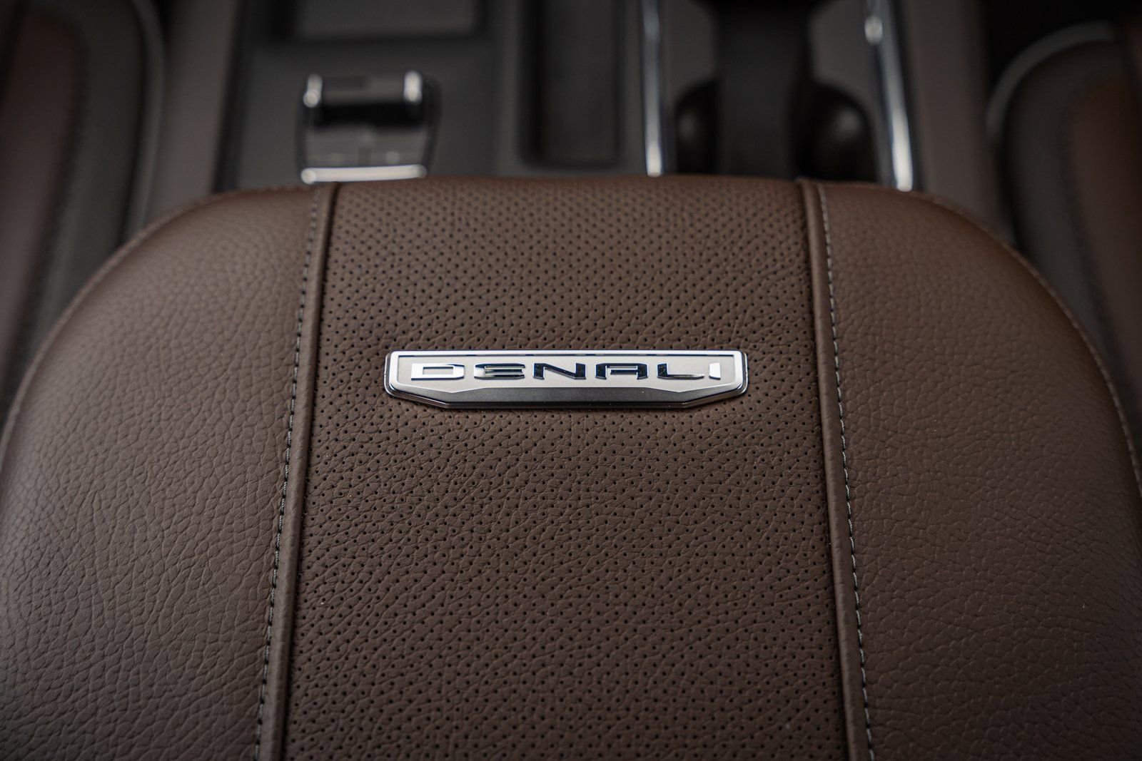 Used 2025 GMC Sierra 3500 Denali w/ Denali Reserve Package image 52