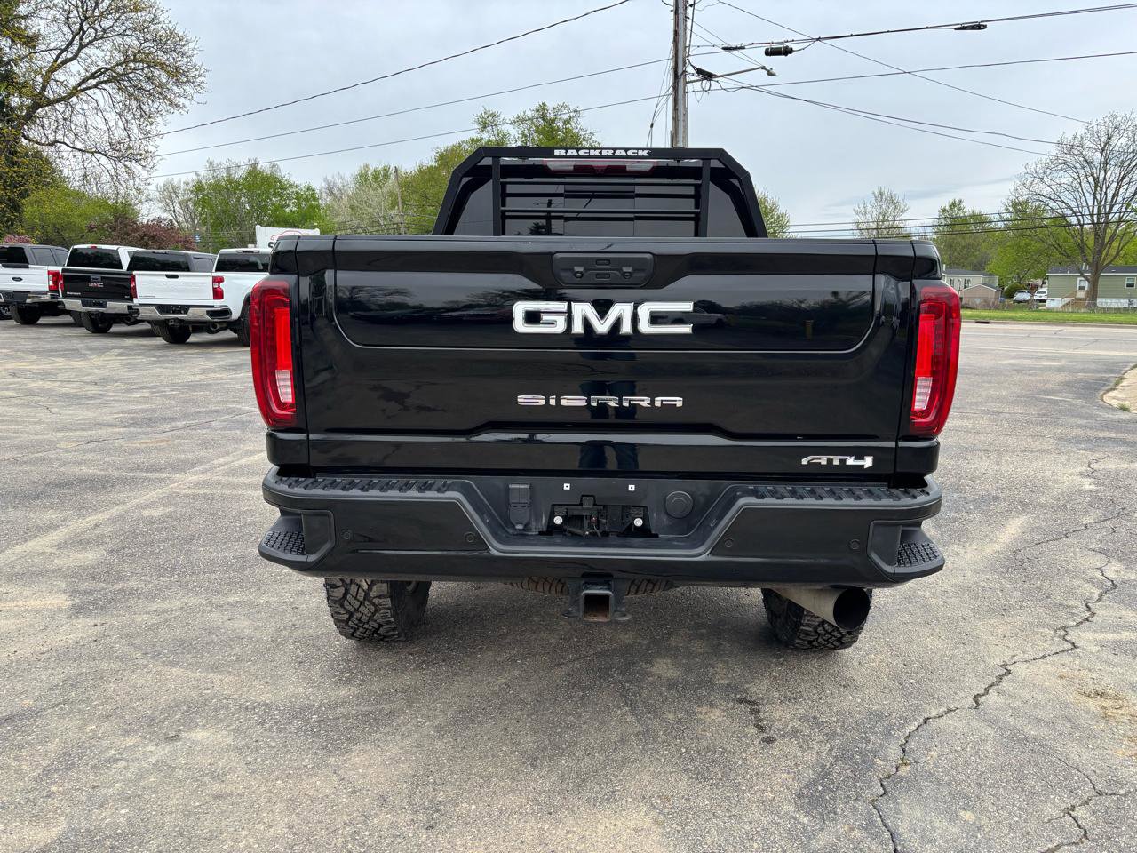 Used 2022 GMC Sierra 3500 AT4 w/ AT4 Preferred Package AWD/4WD image 4