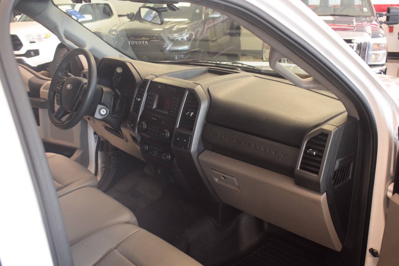 Used 2020 Ford F250 XL w/ Power Equipment Group RWD image 44