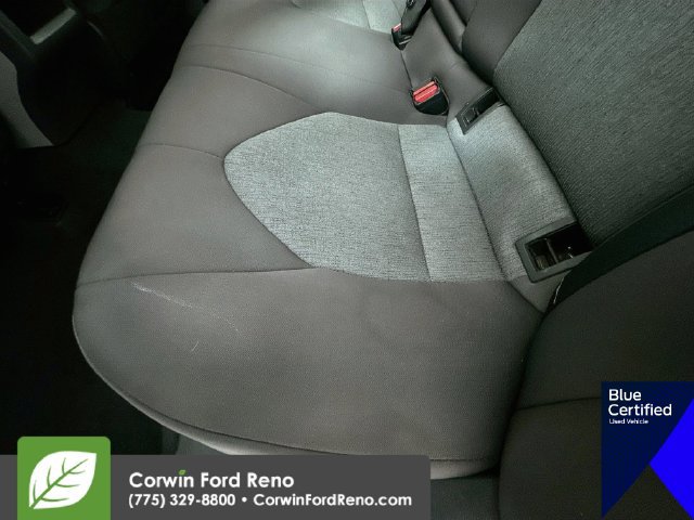 Used 2018 Toyota Camry LE FWD image 25