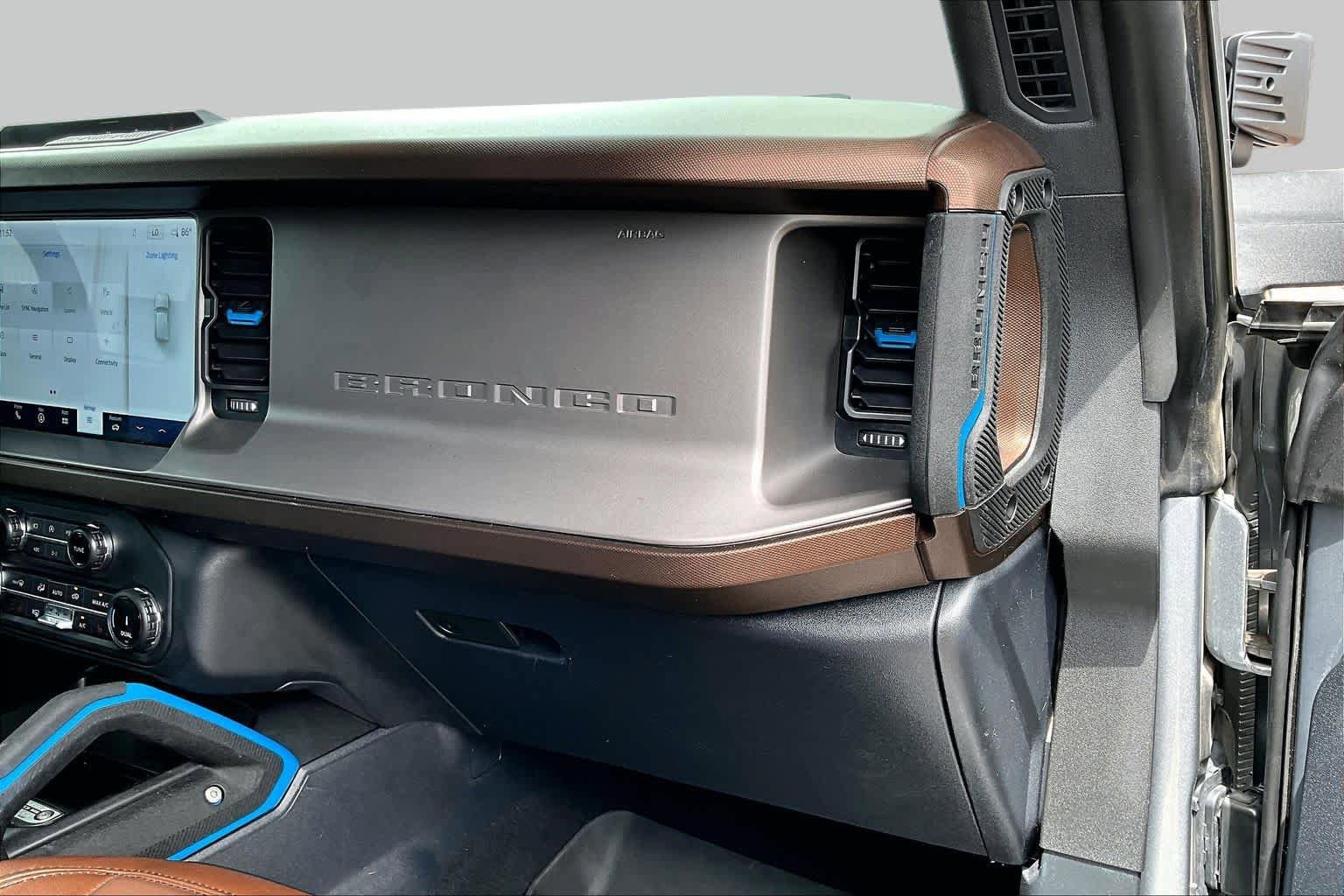 Used 2022 Ford Bronco Outer Banks AWD/4WD image 20