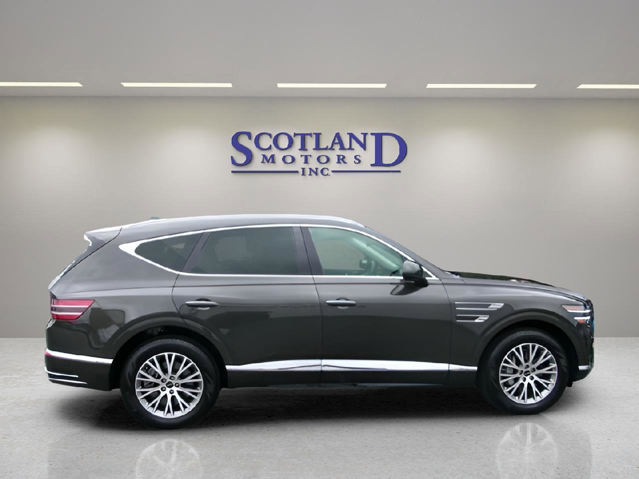 Used 2025 Genesis GV80 2.5T Standard image 5