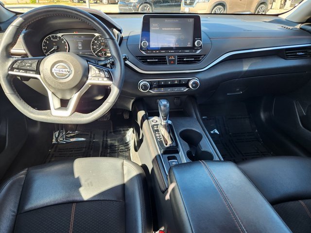 Used 2021 Nissan Altima 2.5 SR w/ SR Premium Package image 9